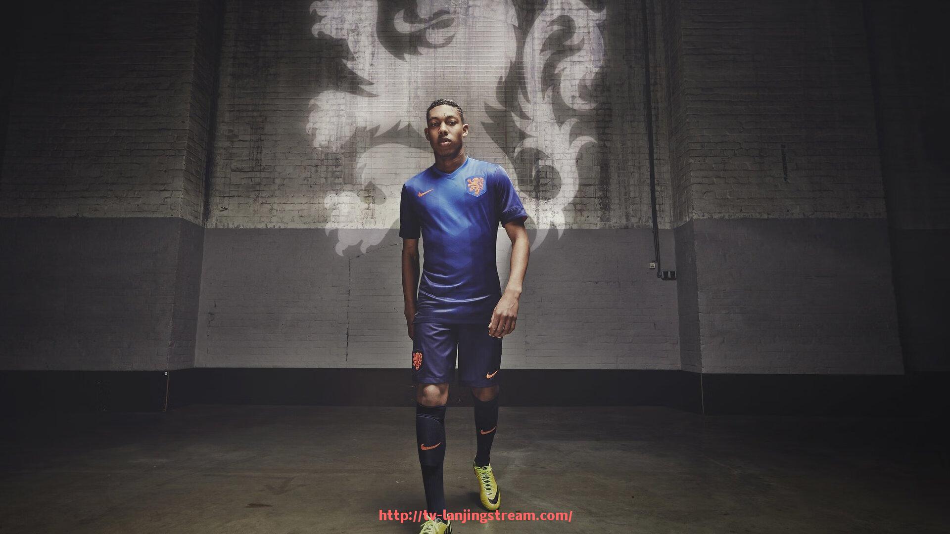 蓝鲸体育直播-现役法甲球员完整名单与各队阵容分析